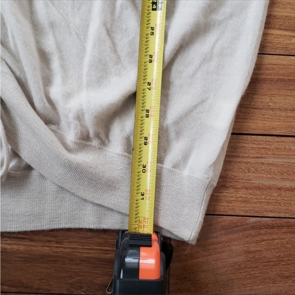 Robert Rodriguez Vneck Sweater in Cream/Tan w/ Tie - Picture 7 of 8